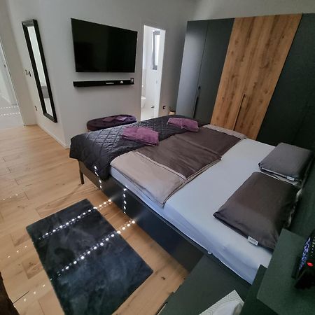Villa Aurea Apartments Malinska De Luxe Esterno foto