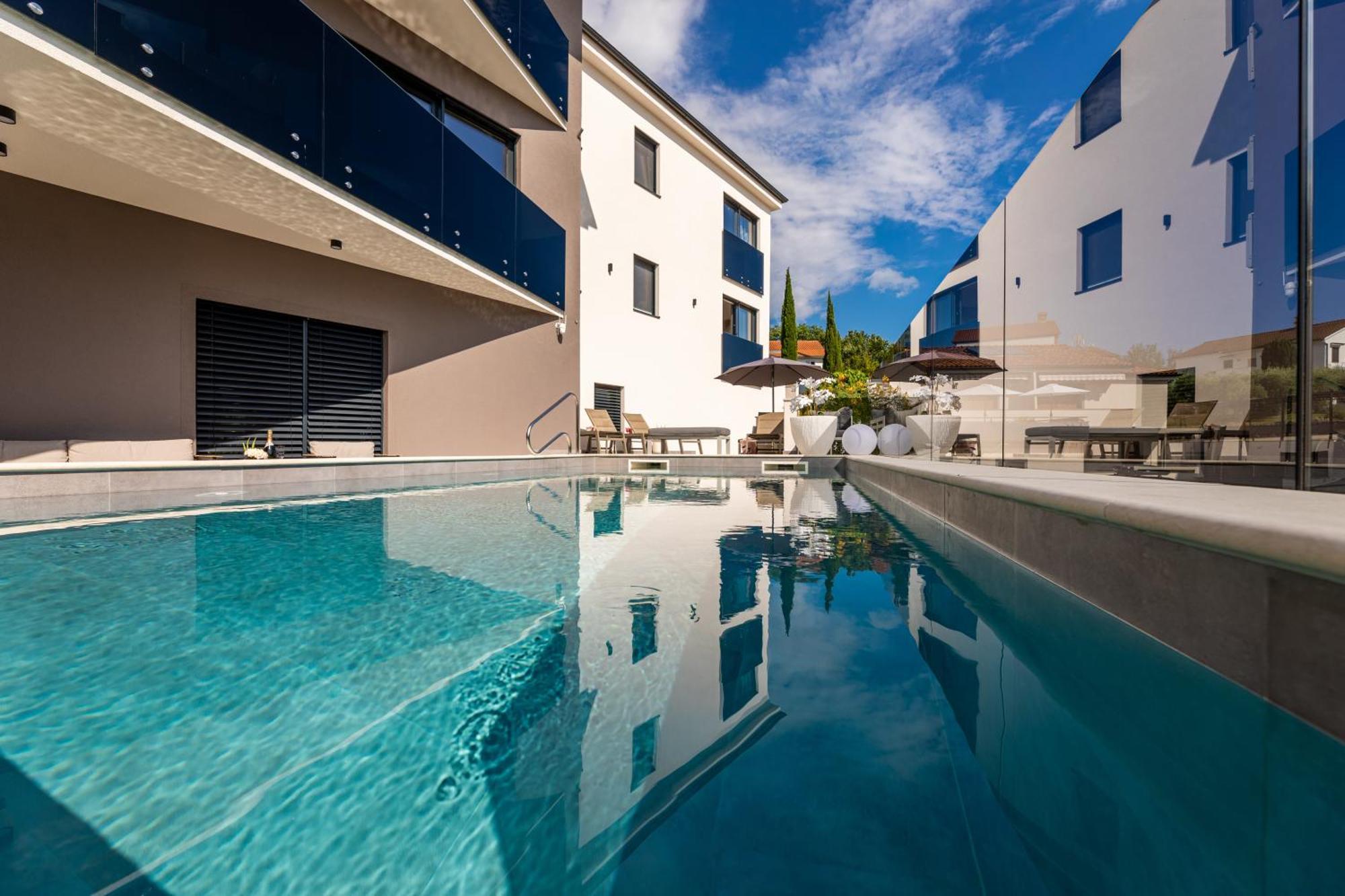 Villa Aurea Apartments Malinska De Luxe Esterno foto