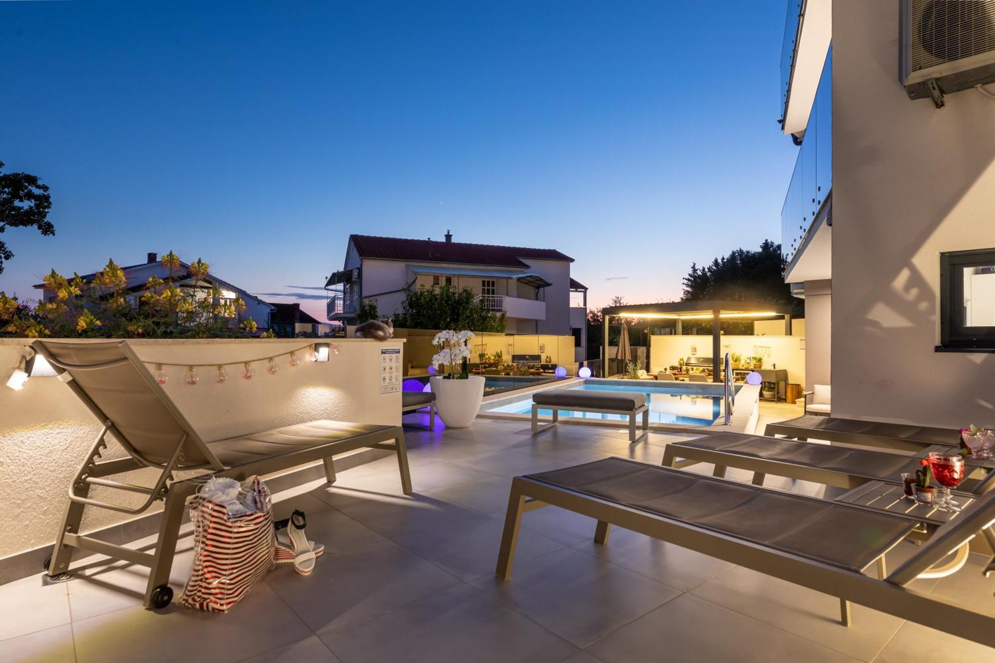 Villa Aurea Apartments Malinska De Luxe Esterno foto