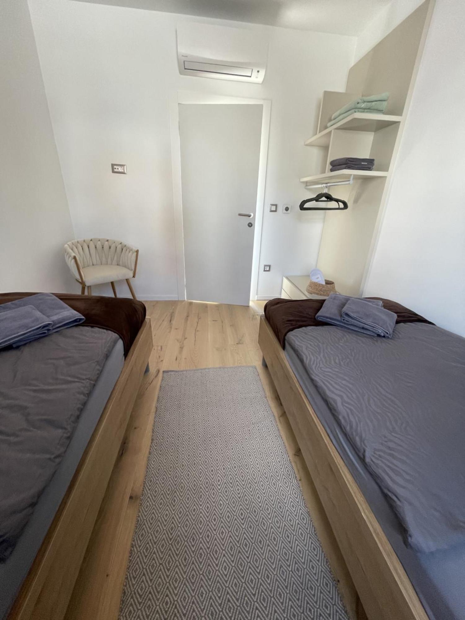 Villa Aurea Apartments Malinska De Luxe Esterno foto